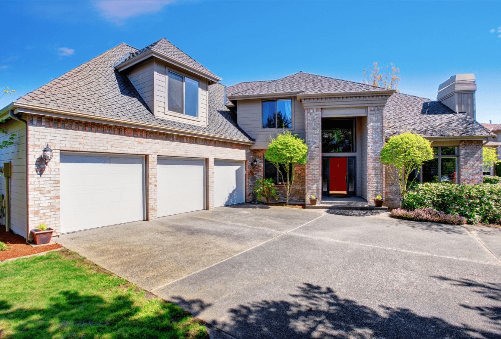 contemporary driveway