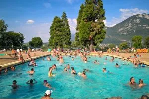 Community or HOA pool facilities