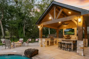 rustic backyard patio